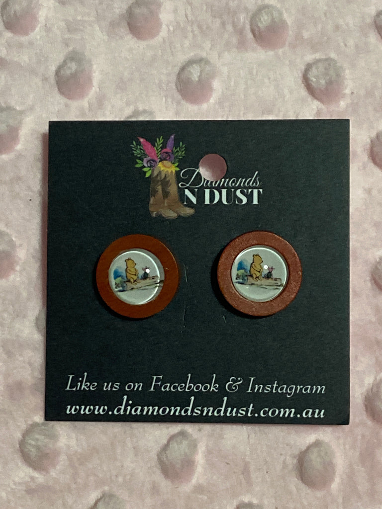 “Winnie” Glass Studs