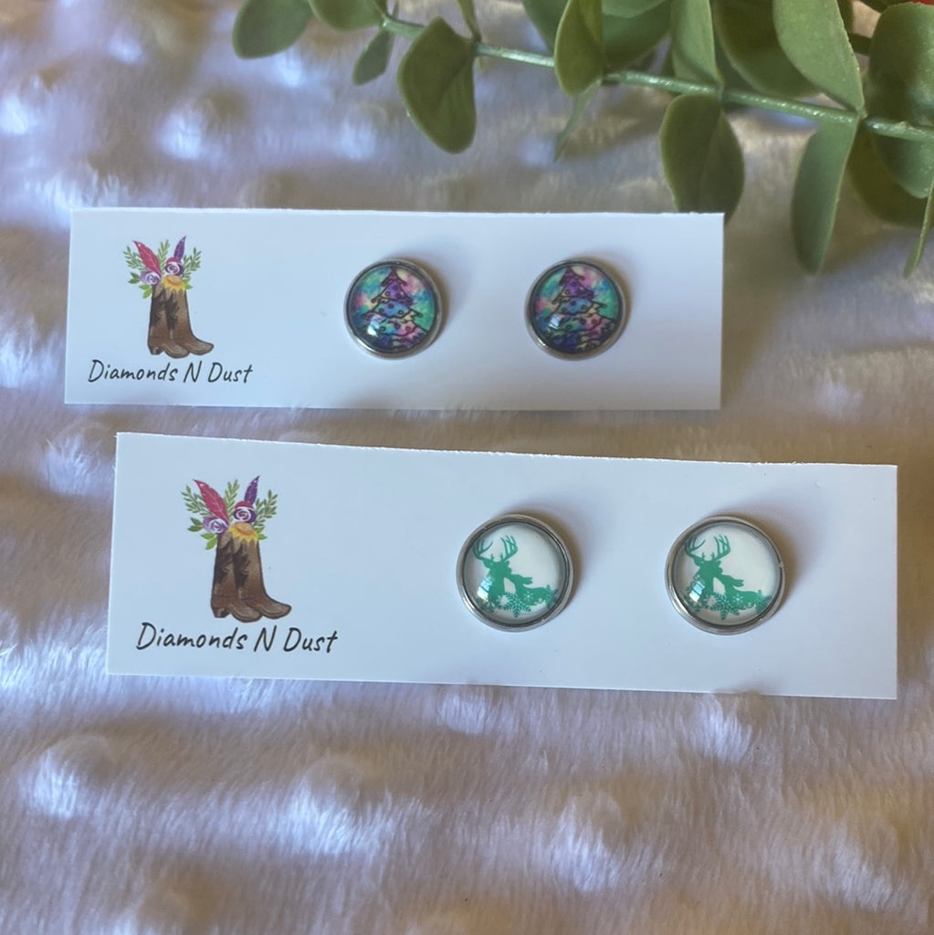 *NEW* 12mm Christmas Glass Studs (2style options)