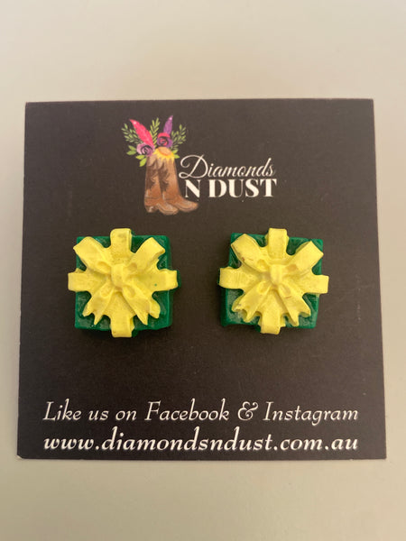 Polymer Clay Present Stud earrings