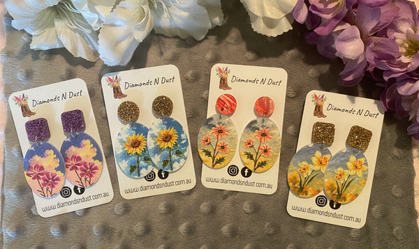 Oval Flower Dangle Earrings