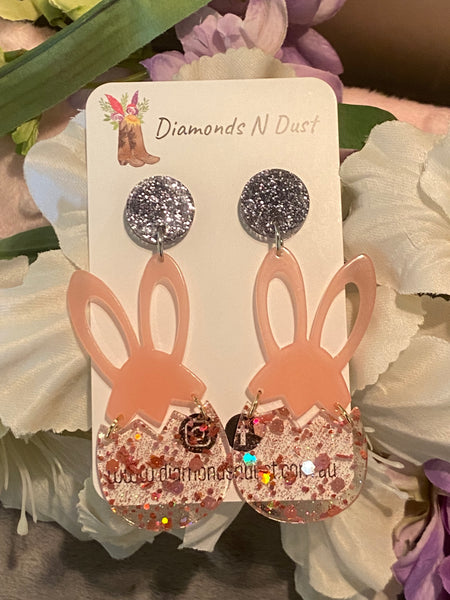 Light Peach/Pink Easter Bunny Egg Dangle Earrings