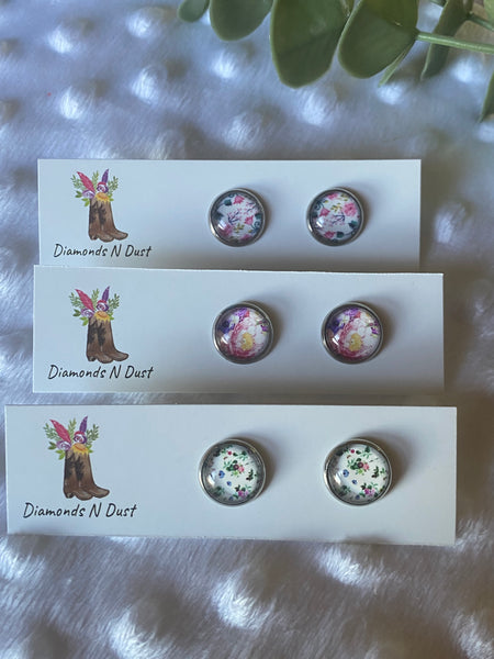 *NEW* 12mm floral glass studs (3 design options)