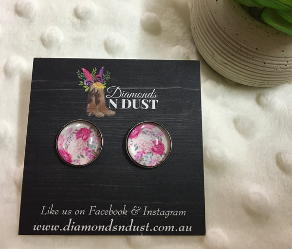 *NEW* 16mm Floral Stud Earrings