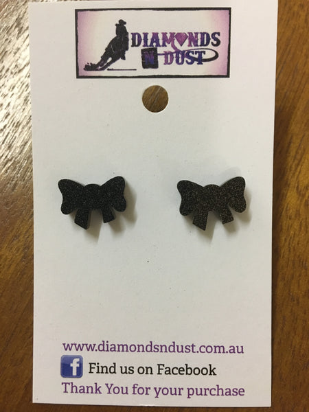 Bow Studs (13 colours)