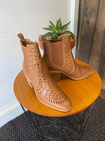 Cassidy Boots (sizes 36-41)