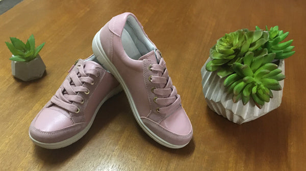 Lace up Sports casual (size 36 & 37)